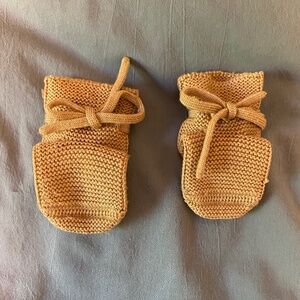Hvid - Booties (Ochre) (9-15m)